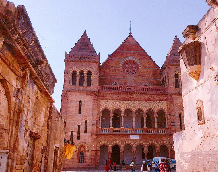 Aaina Mahal Palace, Kachchh (Kutch), Gujarat - Vushii.com Aaina Mahal Palace, Kachchh (Kutch), Gujarat - Vushii.com